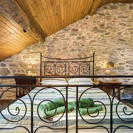 La Vigne Saint-Saud-Lacoussière